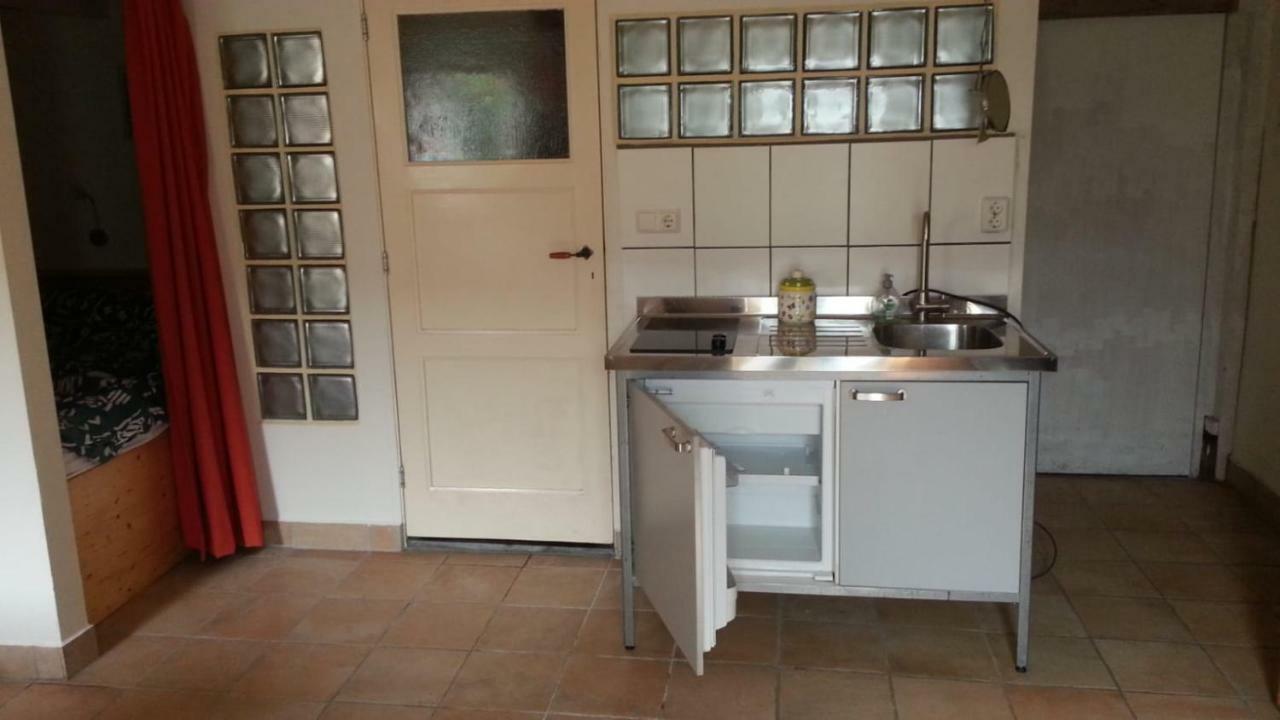 Studio-Appartement In Paardenstal Colijnsplaat Eksteriør bilde